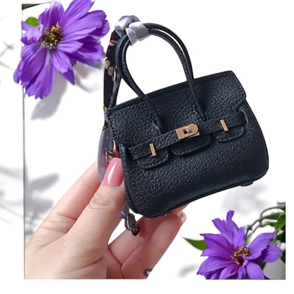 Mini bag keychain - Black - Picture 1 of 3